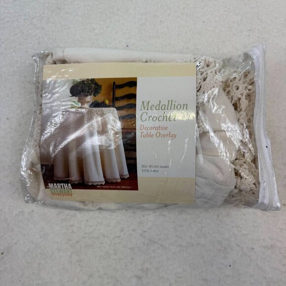 Martha Stewart Other - 2003 MARTHA STEWART Medallion Crochet Table Overlay 36”